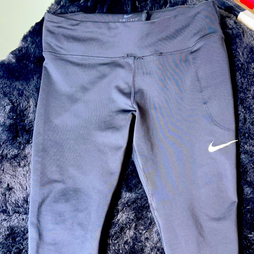 Nike leggings